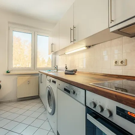 Mitten Im Harz, Skipistennaehe, Wanderwege Zum Brocken