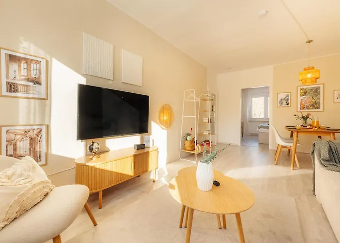 Mitten Im Harz, Skipistennaehe, Wanderwege Zum Brocken Elend