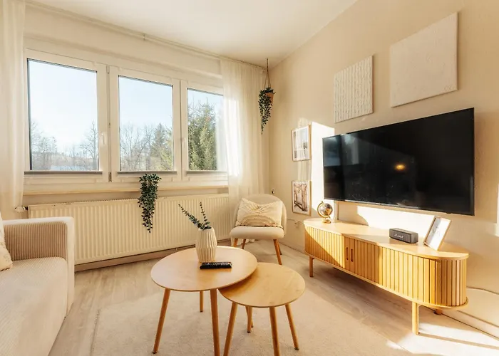 Mitten Im Harz, Skipistennaehe, Wanderwege Zum Brocken Elend