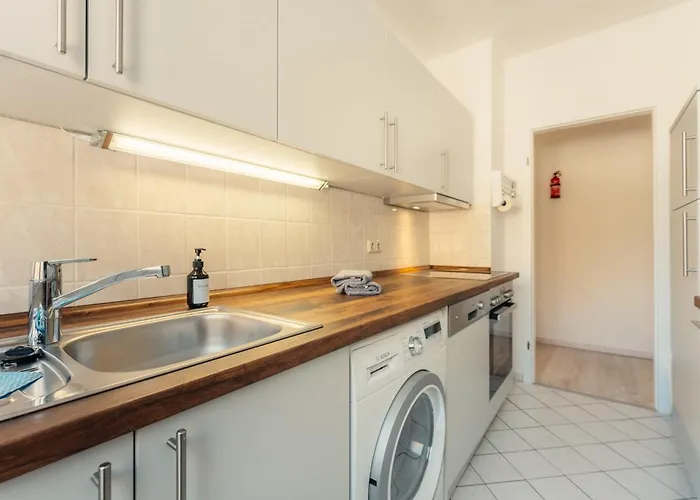 Mitten Im Harz, Skipistennaehe, Wanderwege Zum Brocken